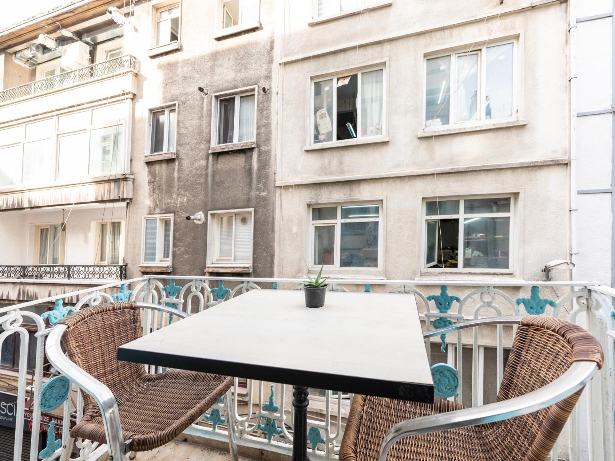Taksim Dora Hotel Istanbul Exterior foto