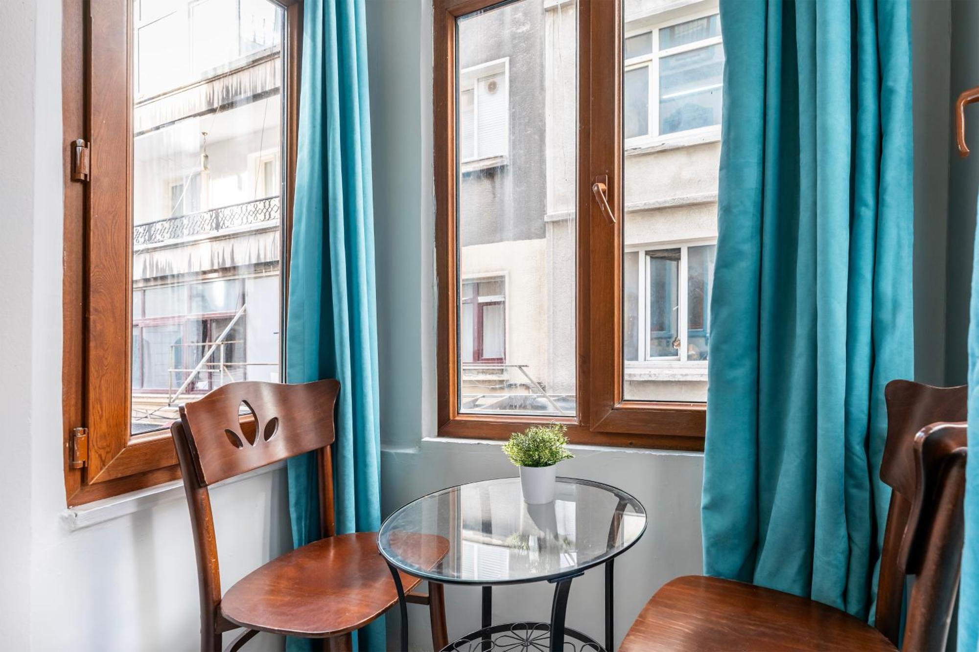 Taksim Dora Hotel Istanbul Exterior foto